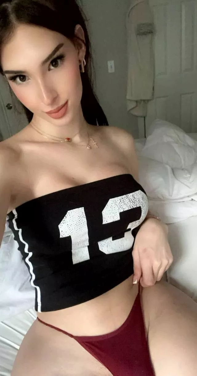 Would you be willing to be late at work to fuck a tgirl like me?😉 posted by Indiiibby