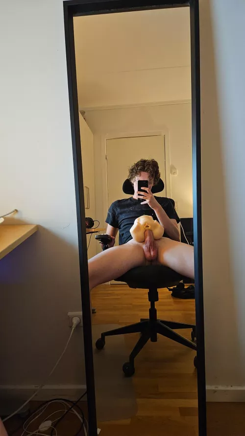 (18m) hey by danishguy133