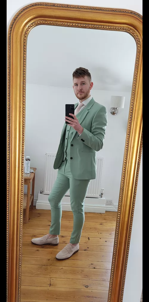 All dressed up for a summer wedding but looks like I'll be needing my umbrella ☔ by RossumPossum9