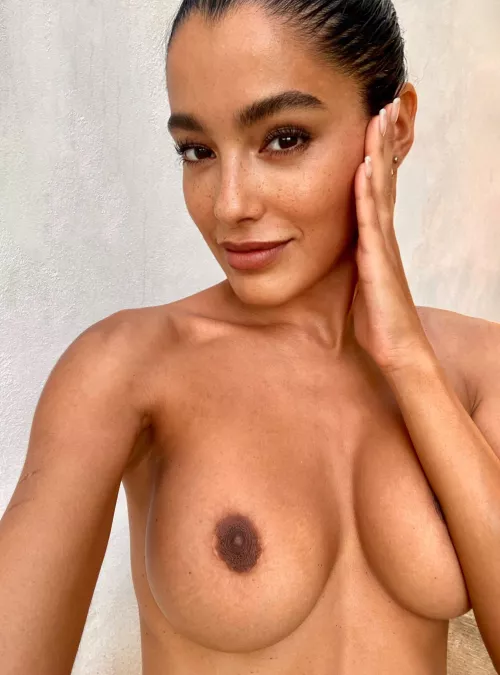 Am I cute enough? by BrownAshXO