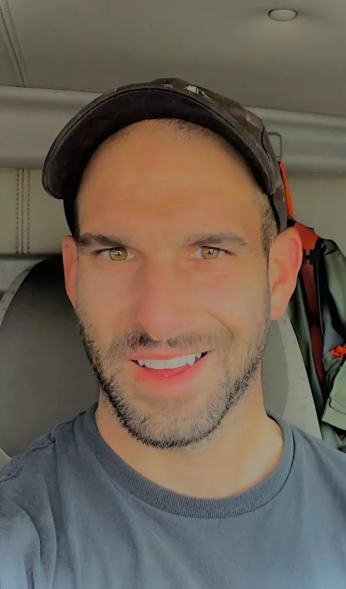 Did I make you smile?                   Did you know, smiling is probably the second-best thing you can do with your mouth. by NoLimit3496