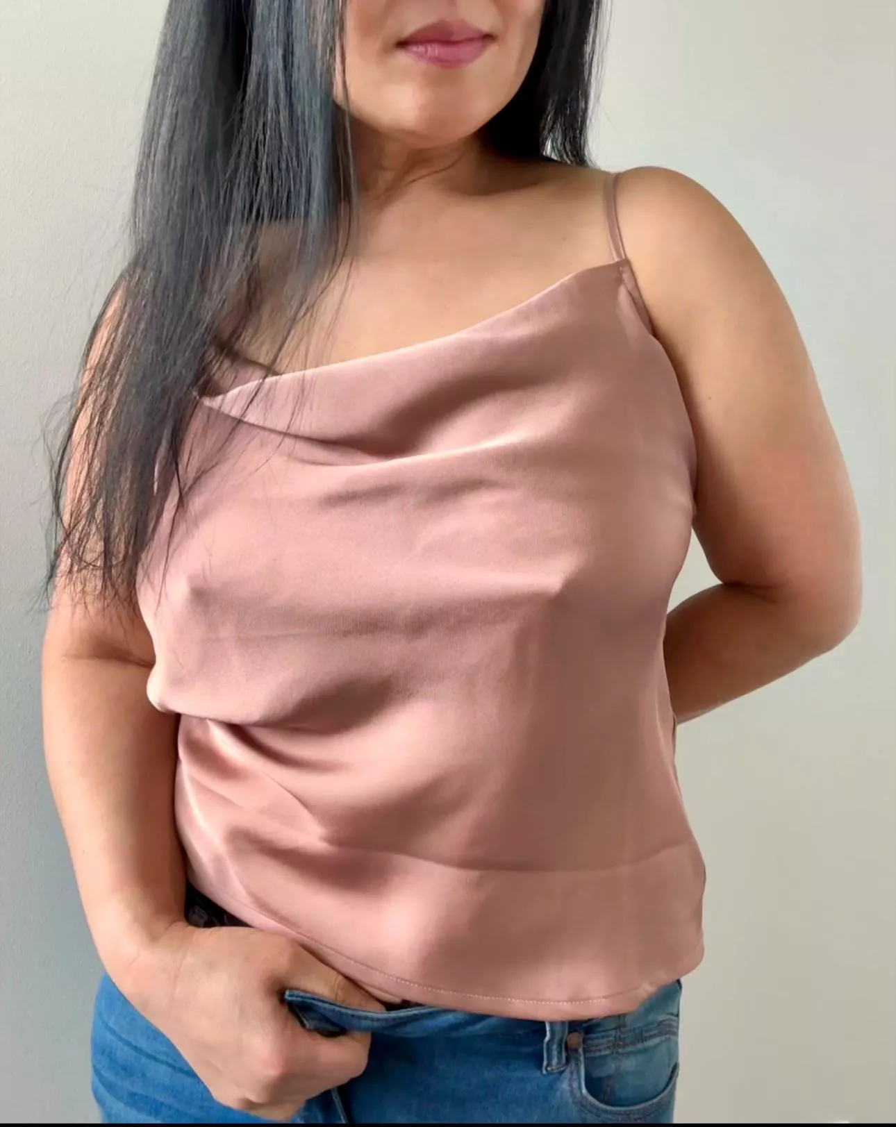 How would a bra work with this shirt? posted by pillow_muses