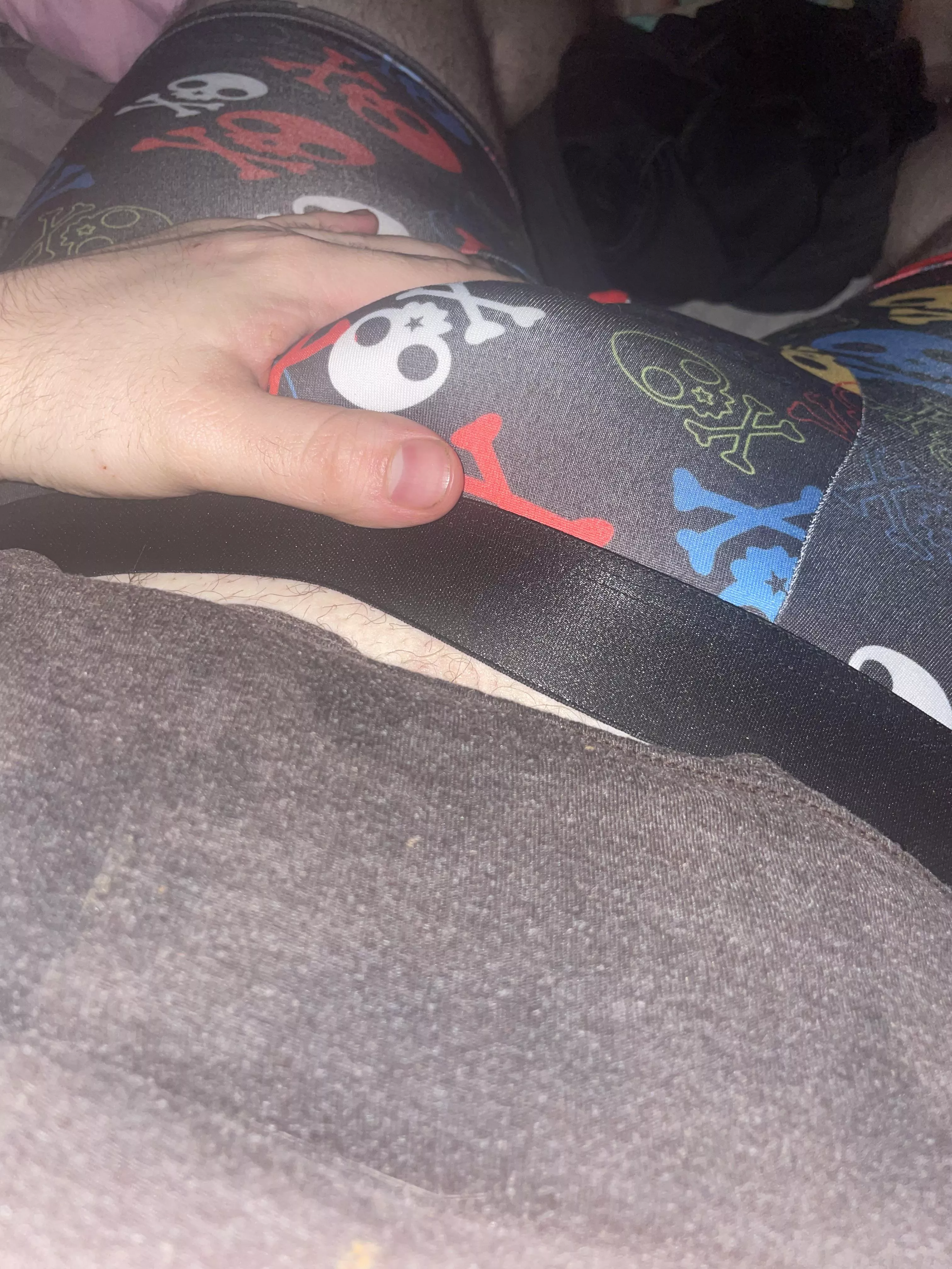 How’s my cock look? posted by Officiallogie42O