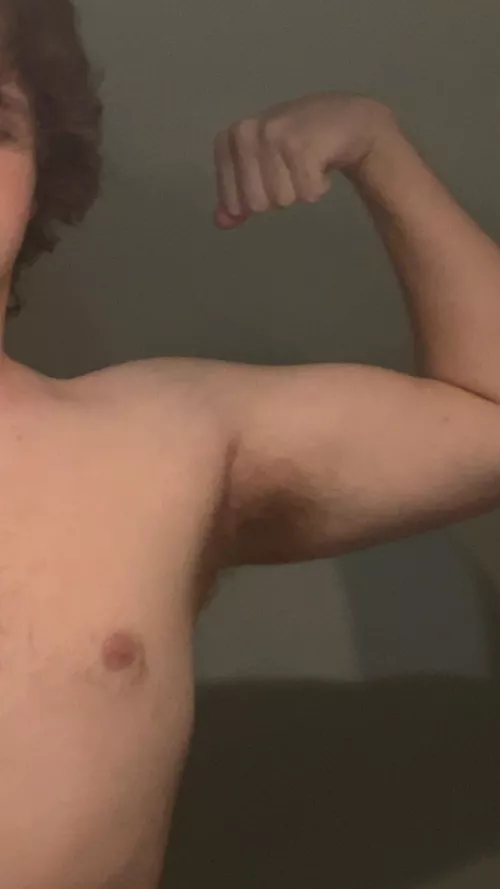 I need to start working out more tbh by uaeboak