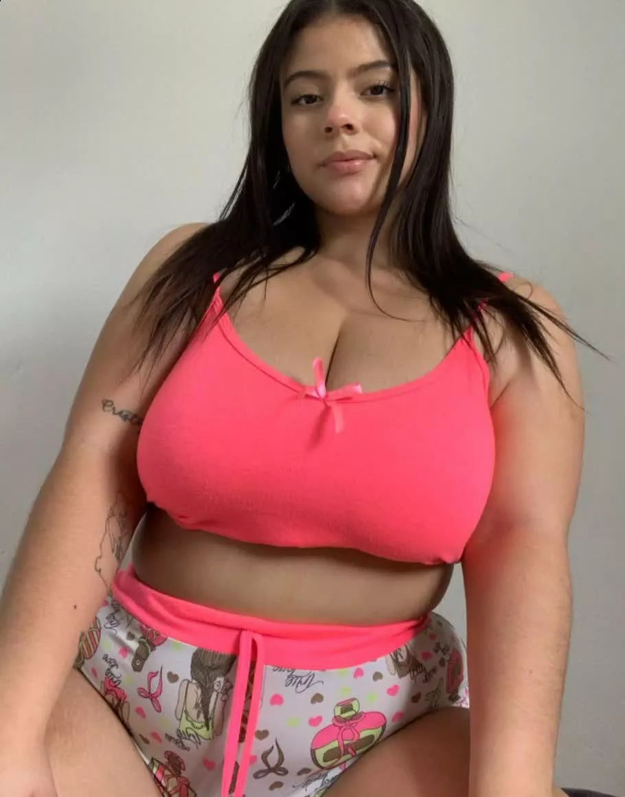 I’d love to get on my knees and show you my best donut smile.
 posted by Educationalava