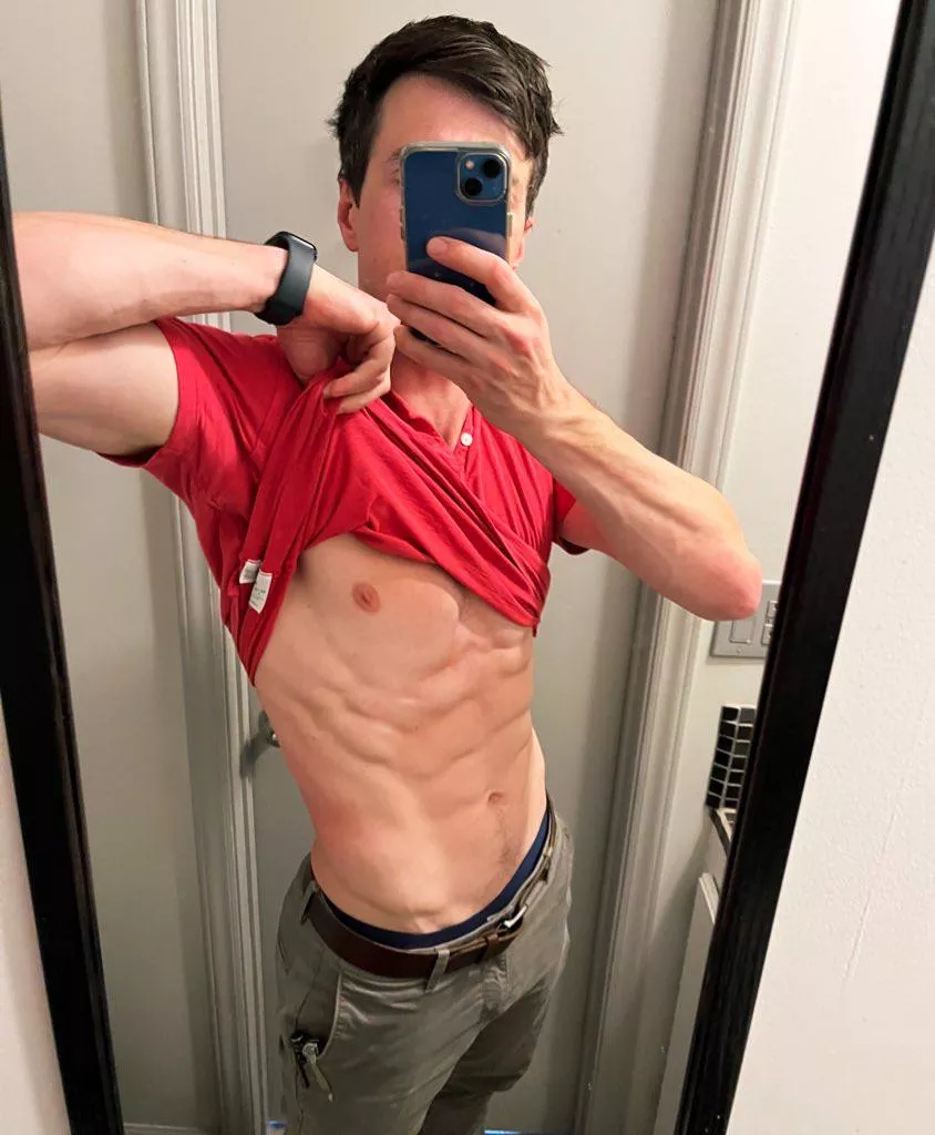 Mirror flash posted by Shred_and_Bread