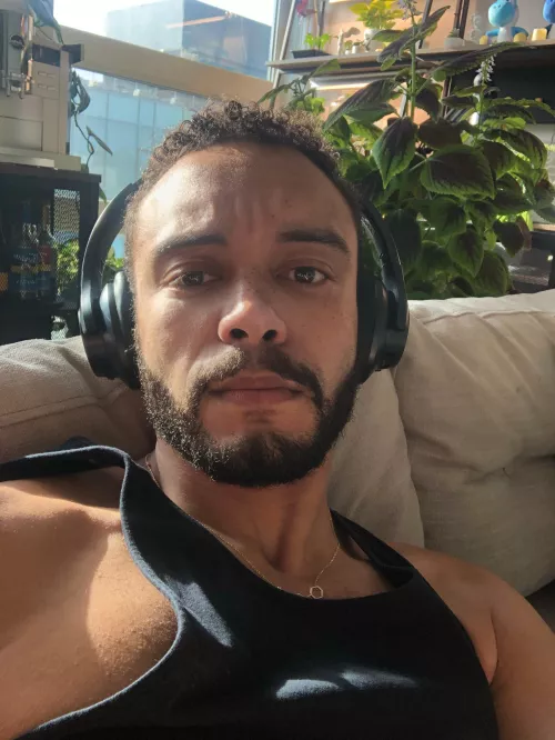 Running out of places to put my plants 🪴  by clarkthegiraffe