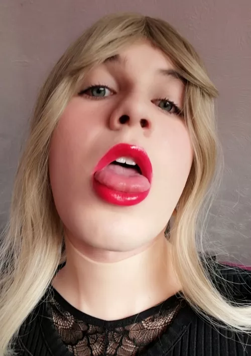 Slide it in, nice and deep 💦😩 by AlexaBlakeX