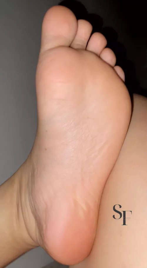 A sole that makes your knees go weak and turns your brain into mushy 😈 by SolesFilipina