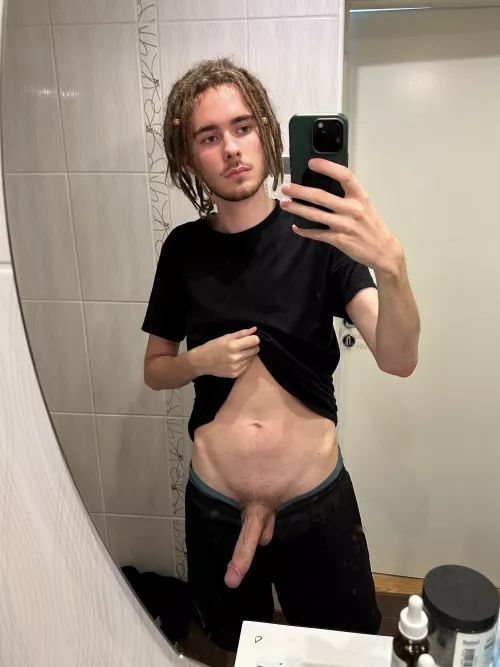 Can i send you nudes everyday ? by lnternetdumbass