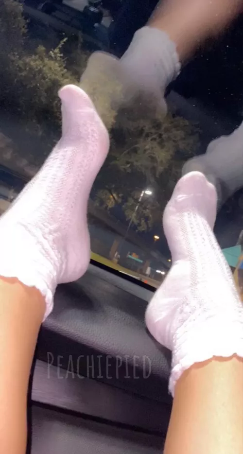 Cutie Cutie💋 by Peachiepied