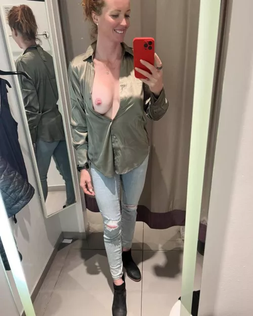 Fits just right by Icy-Dragonfruit8787