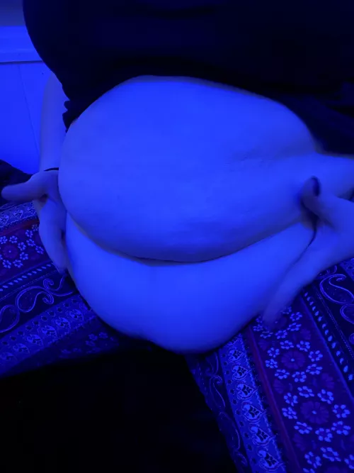 Growing well 😋 by MayaK_BBW