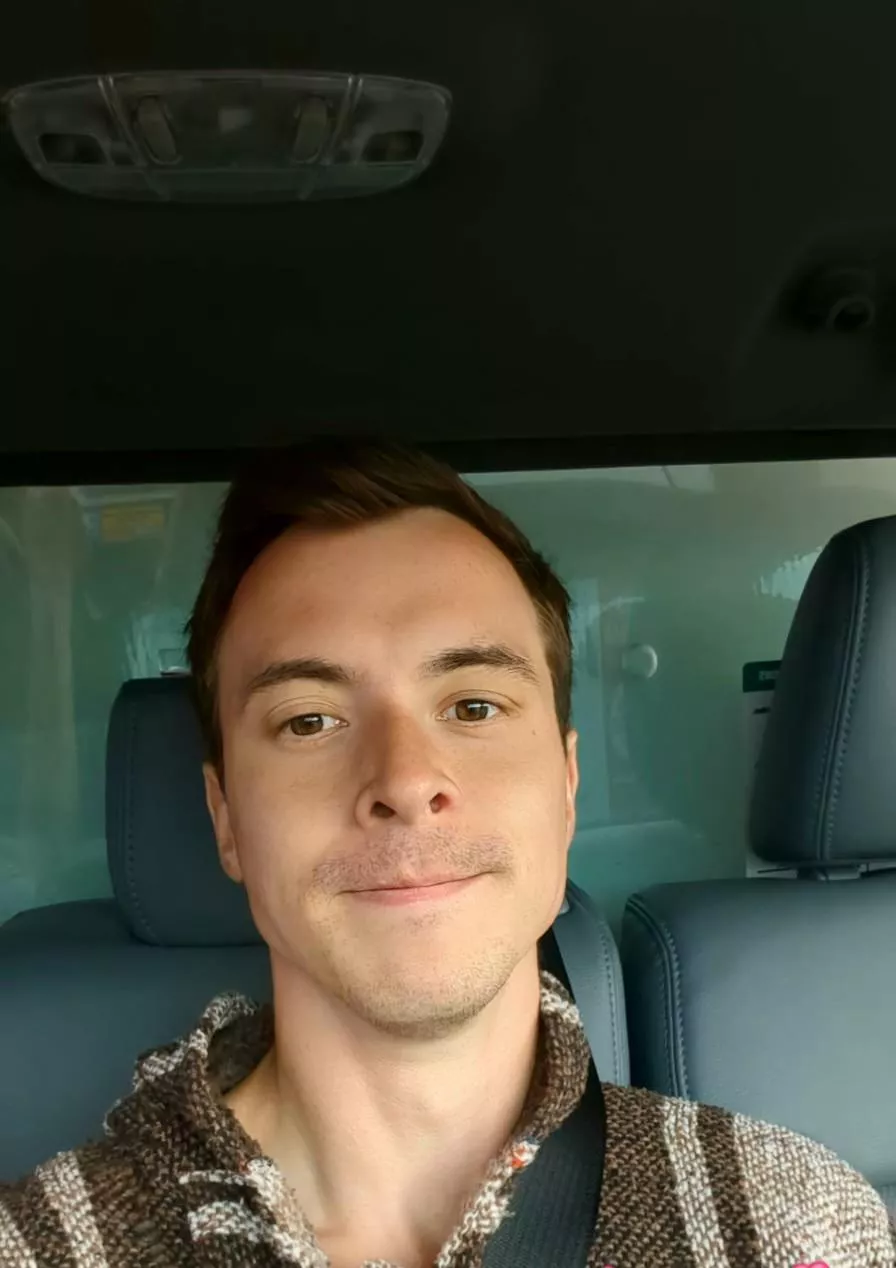 I'll put on some clothes this time. posted by KingOfTheMeerkats