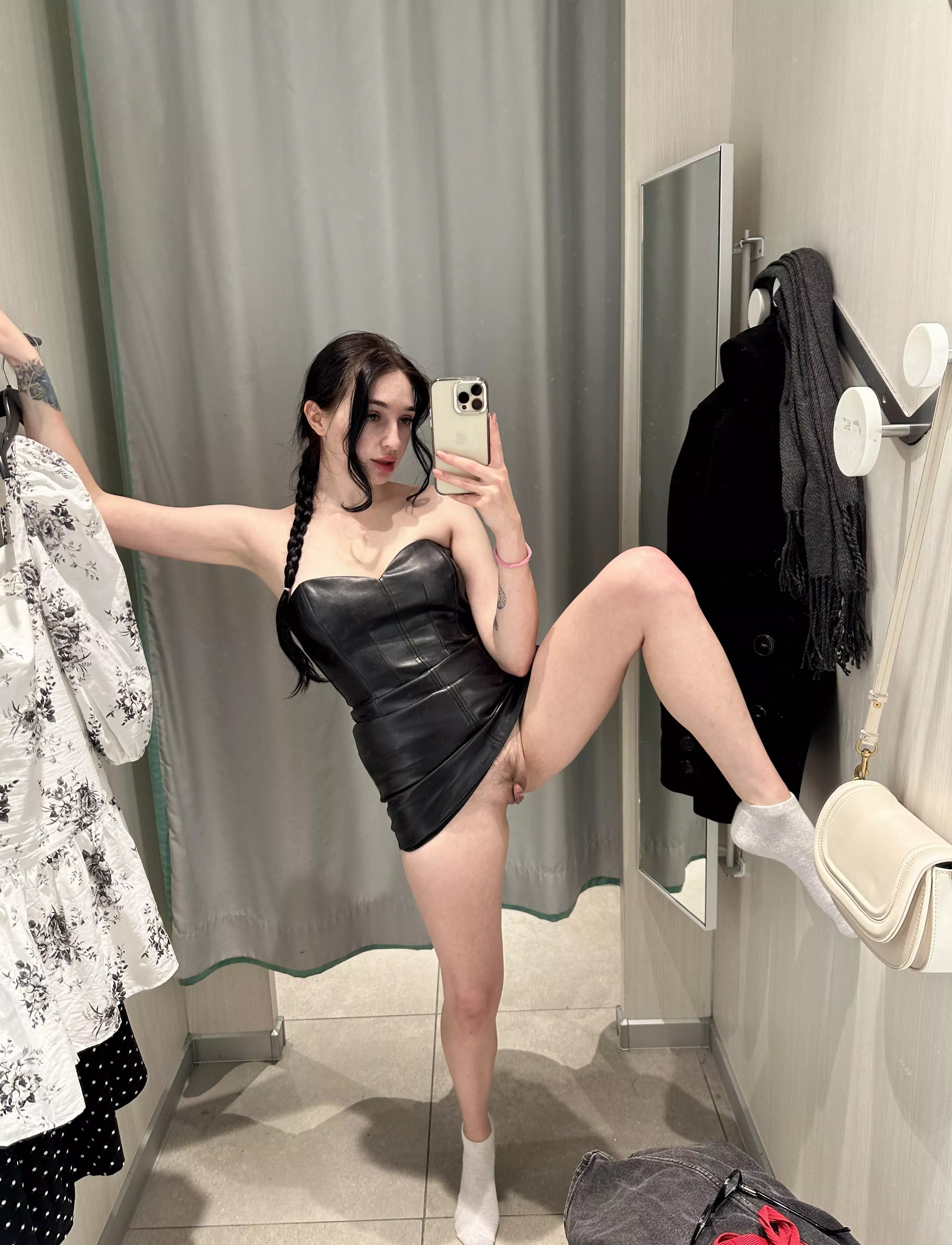 Making the fitting room my private studio posted by lemon_crush_