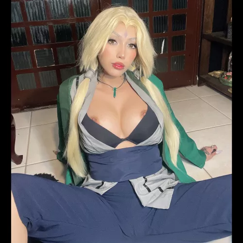 Tsunade by Ghost by FahrenheitModeling
