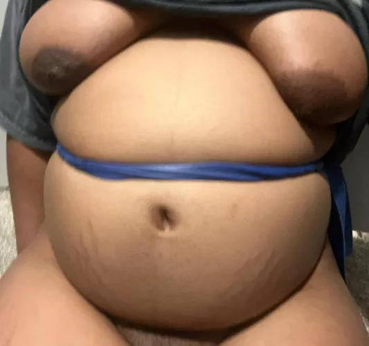 Yummy morning bloat…. Now I’m ready for food  by Comfortable_Love_385