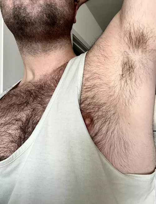 Come rub all over my young, hairy body 😈 by bjk0494