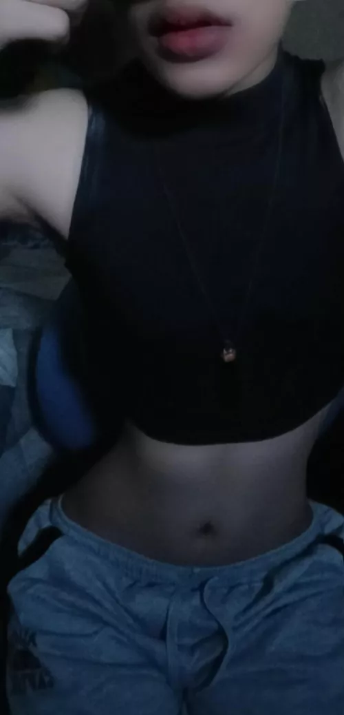 femboy physique  by akaurnalangsana