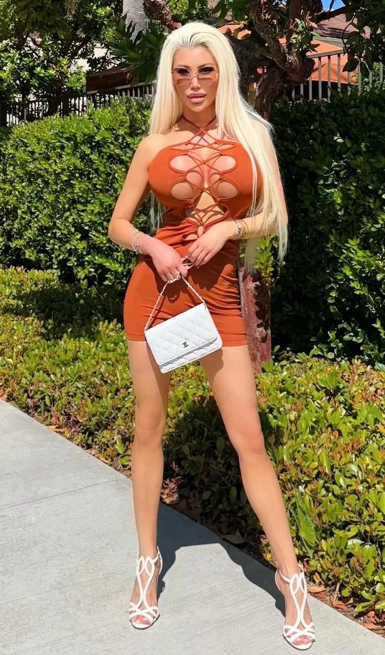 Full package barbie  posted by Thecumbitch69