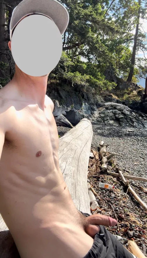 Happy Sunday! by Twoleftfeet01