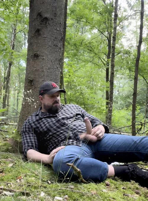 Hey , want to chillout with me at my secret place?.  by Top_Handle2768