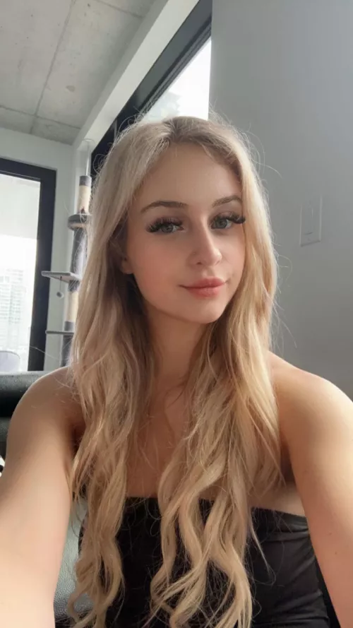 Sunday selfie by envyluna_