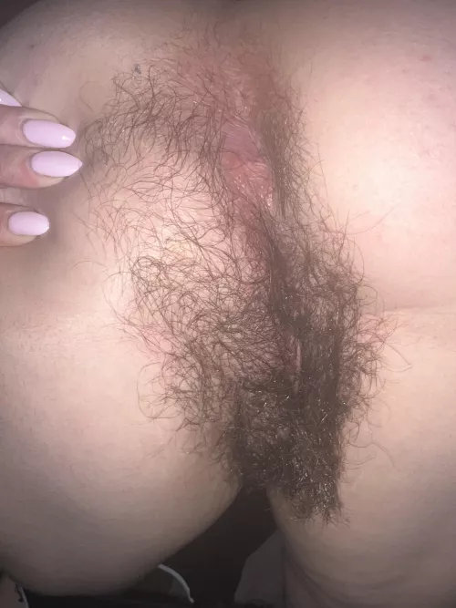 Be honest.. do you look at me and think my ass is too [h]airy? by baby_sophia20