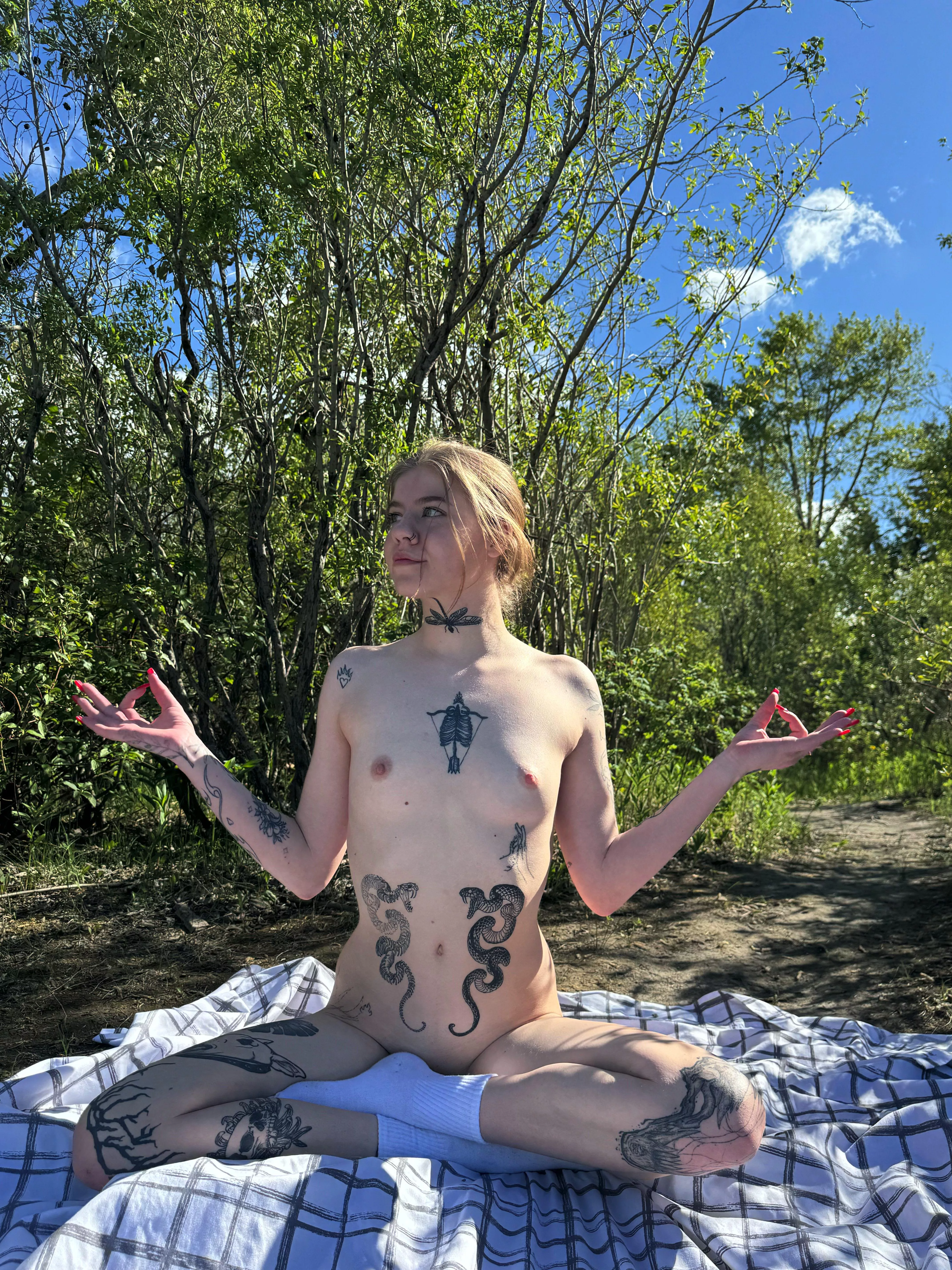 I'm looking for a new seat posted by Mari_Yummy