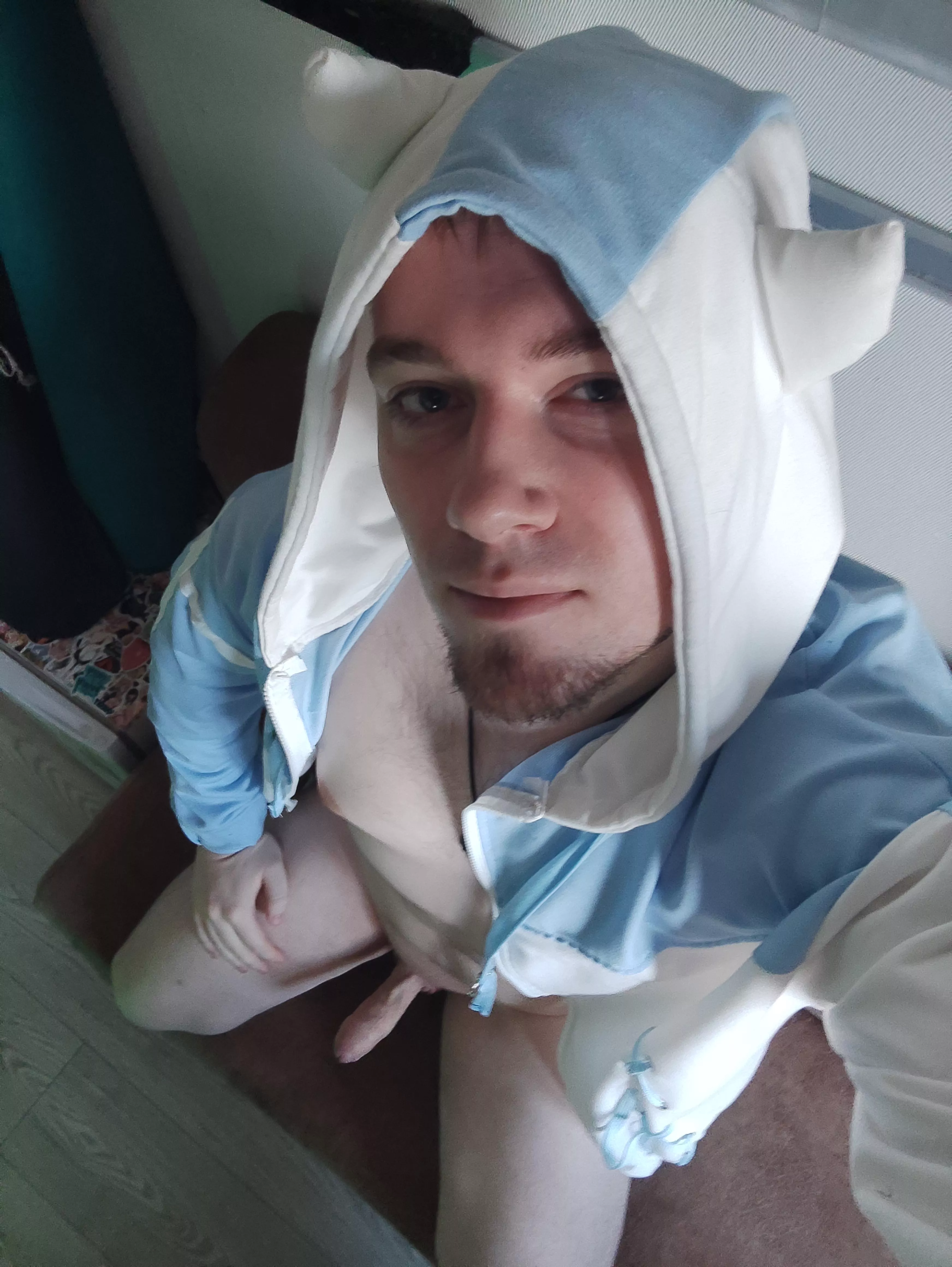 Imagine I'm in your room, what's the first thing you do?  posted by KraasCos