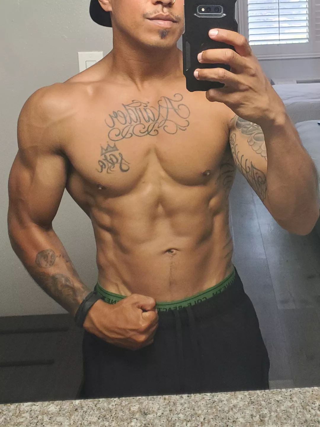 Let's get this week started! posted by shortkingfit_