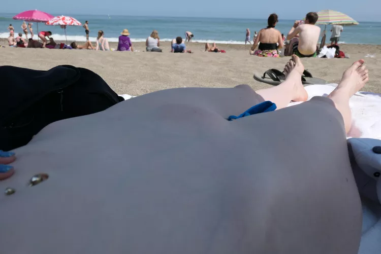 My husband untied the strings of my bottom and exposed my mound by miaexhib