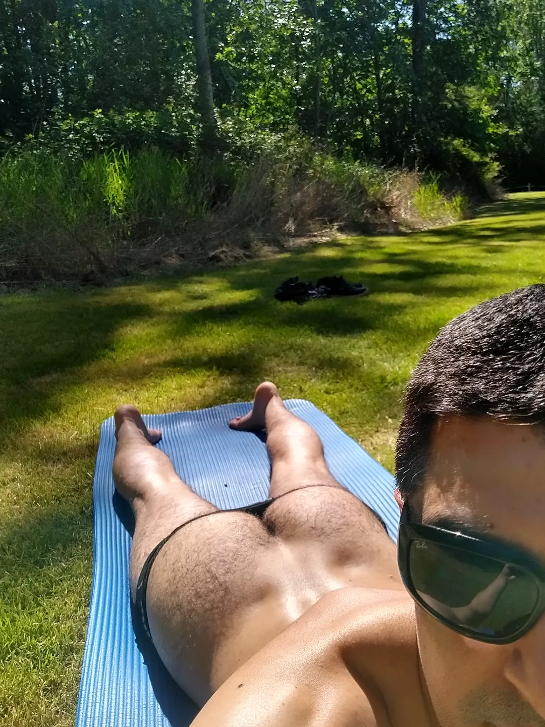 Ran away after I saw a wasp 😱 posted by HootsNGlutes