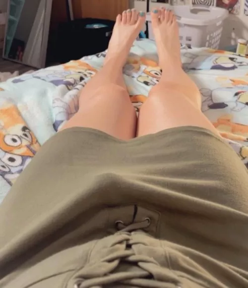 would you help me if you saw my bulge? by deathgivers