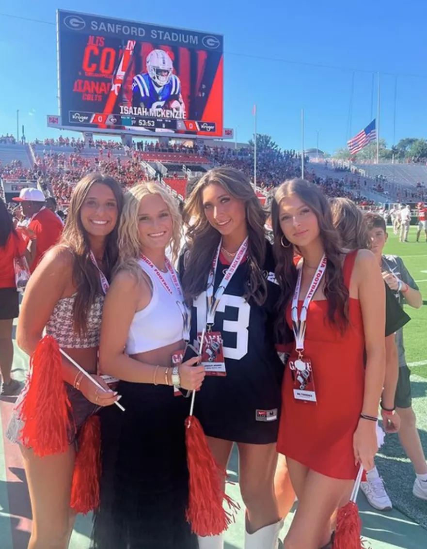 Best Game Day Baddie posted by DodgerBlueSR