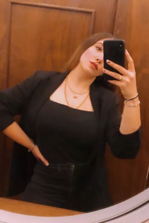 Business Blondie by DryTruck1