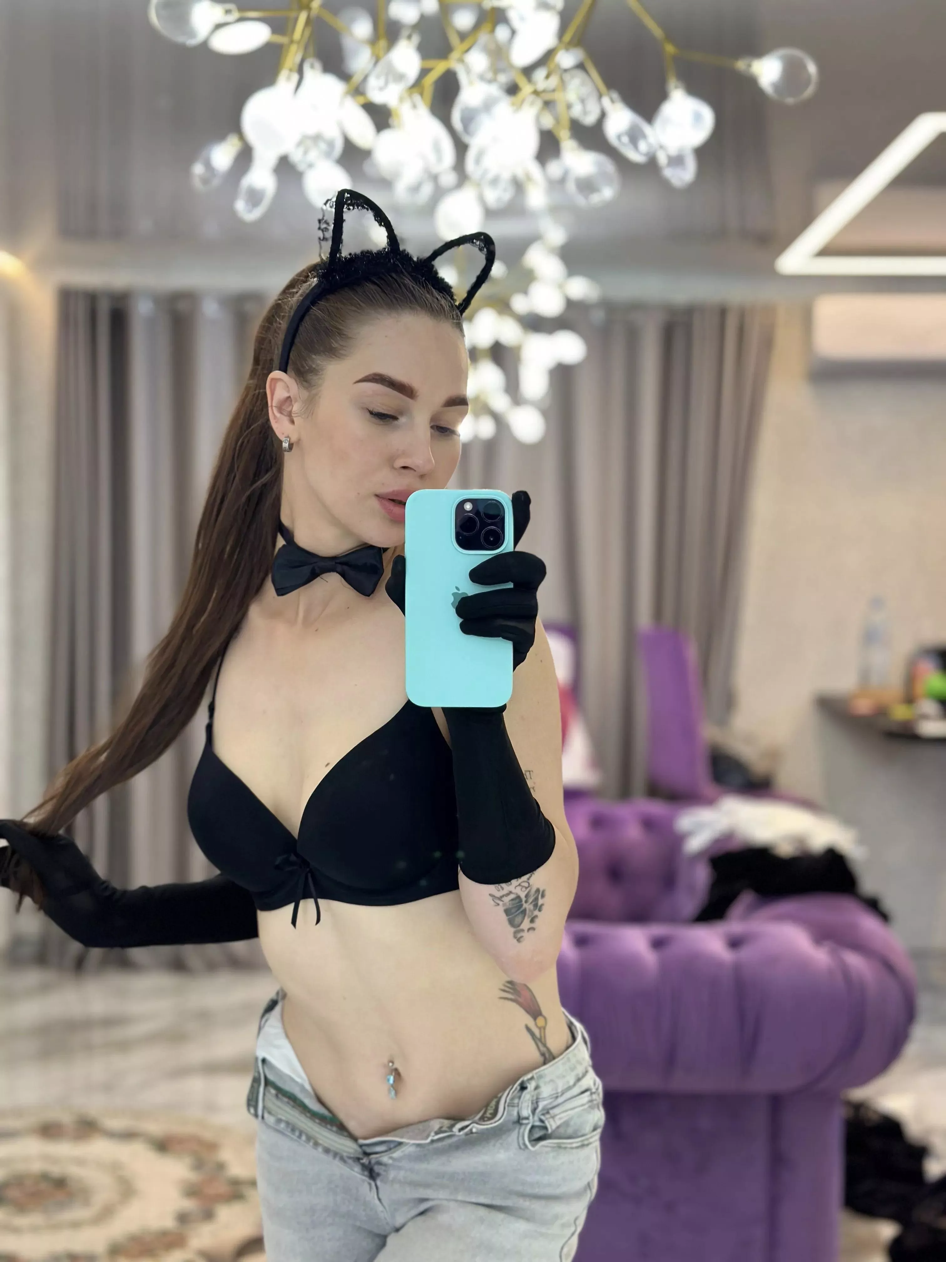 Do you like black underwear? posted by apple_only_