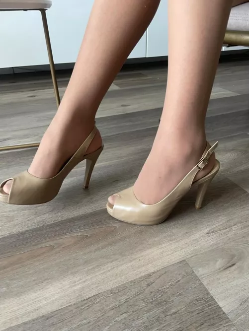 Hi ❤️ by Eastern_Wave640