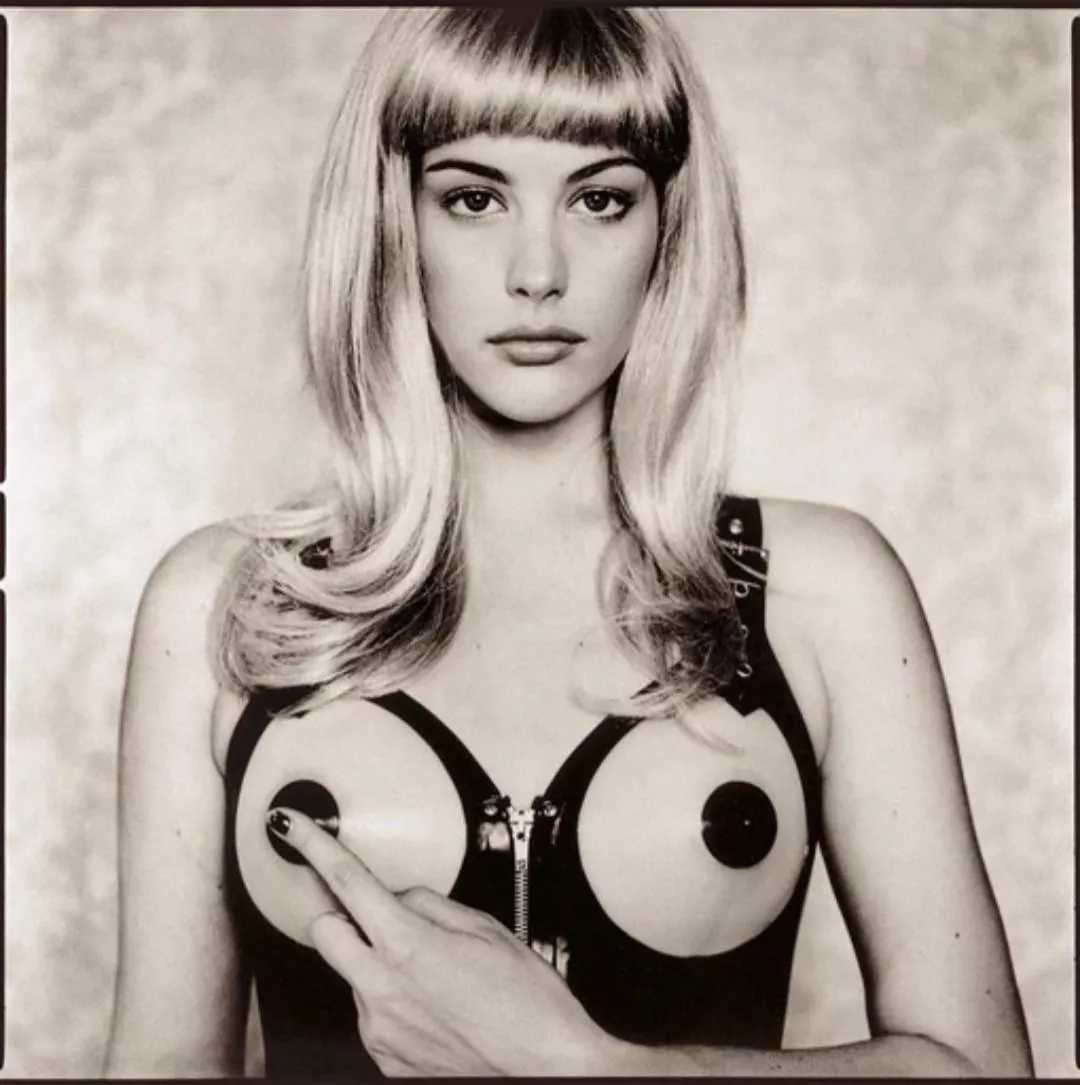 Liv Tyler, 1996 posted by General-Apricot-78