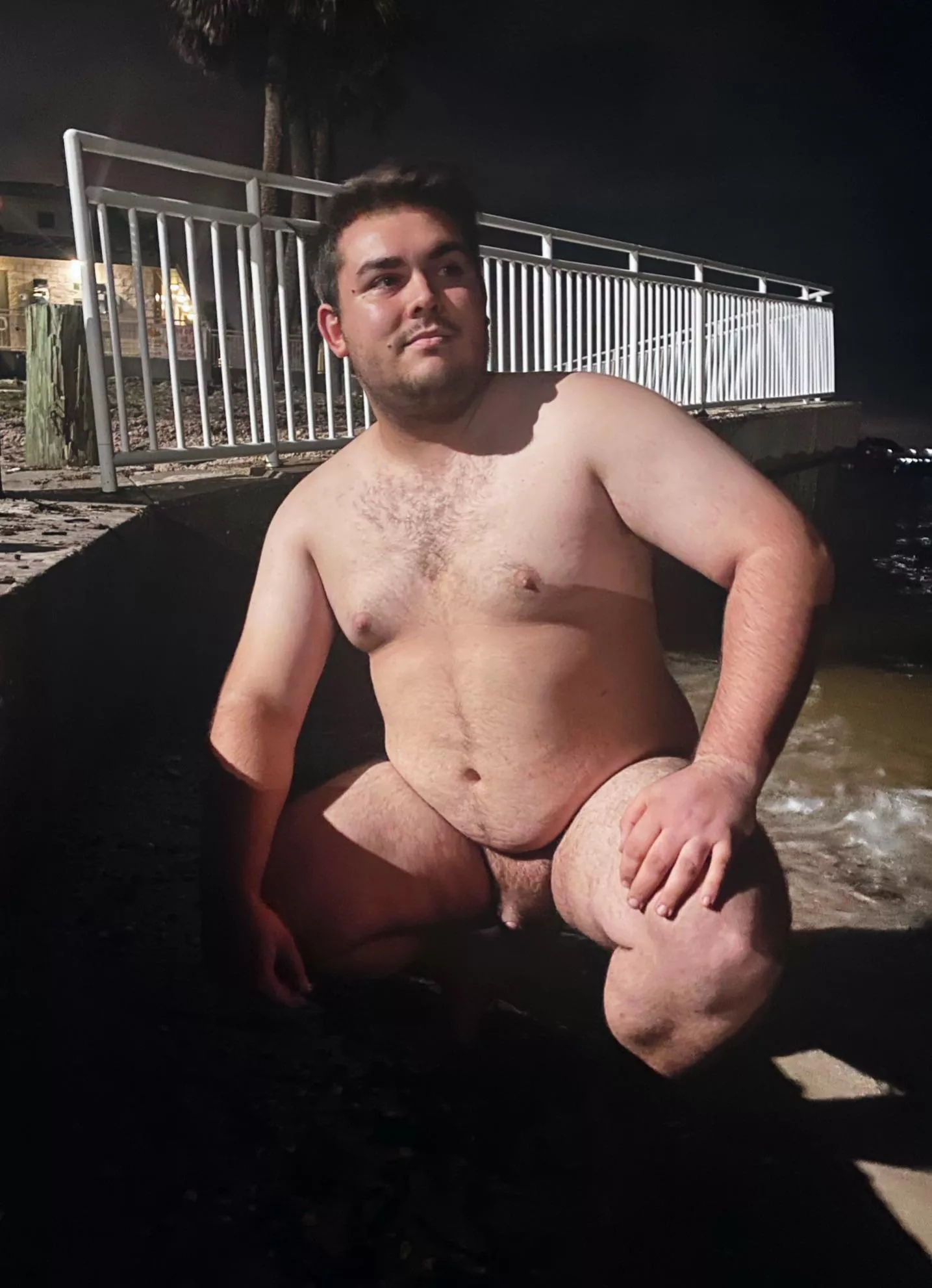 nothing bonds friends for life like getting drunk and going skinny dipping 😬 (26) posted by jccubby