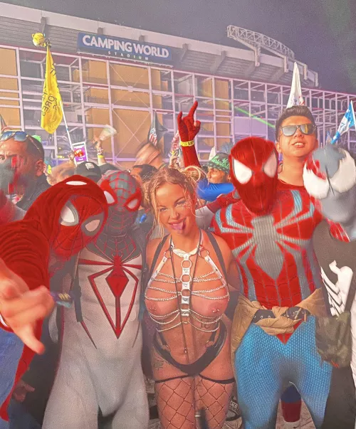 Spideys by Meowbenten