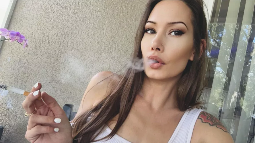 Who doesn’t love a good cigarette ?✨💨 by Ill-Vast2627