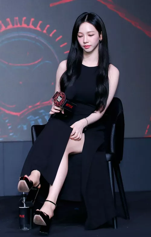 Yu Ji-min, AKA Karina by figurephilosopher