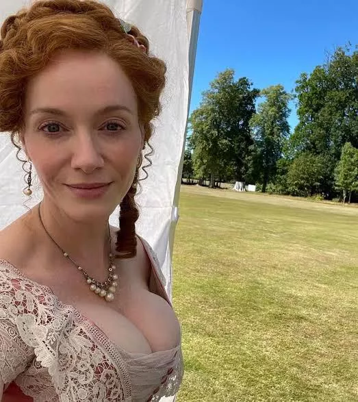 Christina Hendricks posted by HunterIndependent589