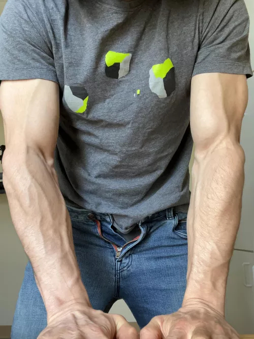 I’m a nurse’s dream by Alittlecock