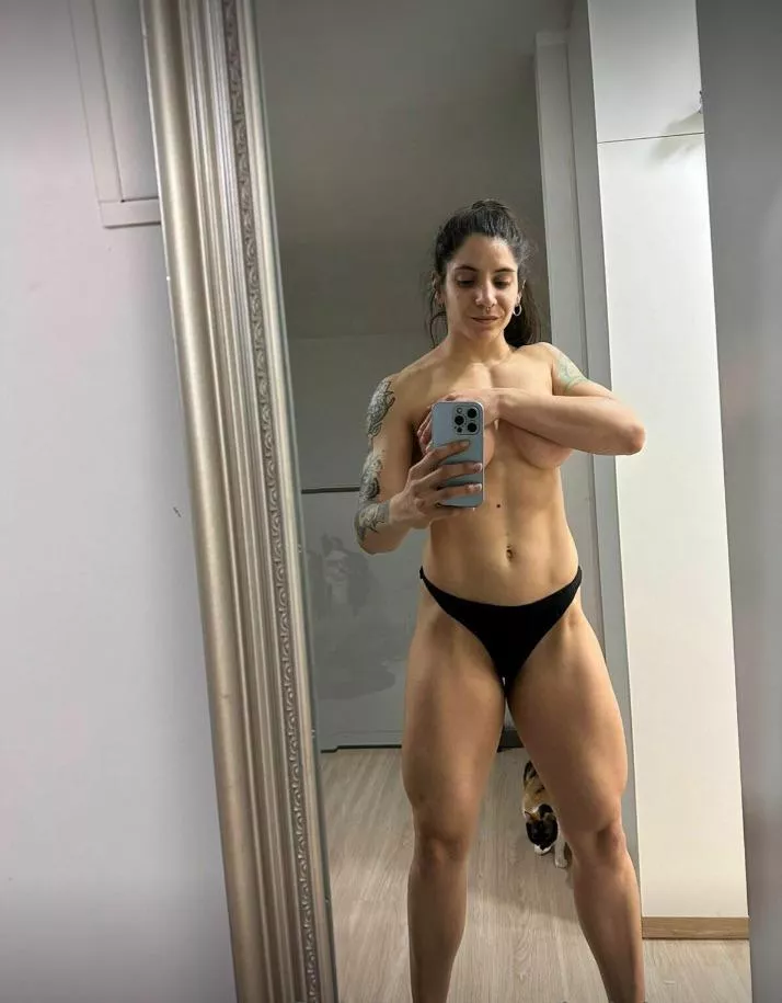 Let's see if your head fits between my legs! posted by JadeLaurensss