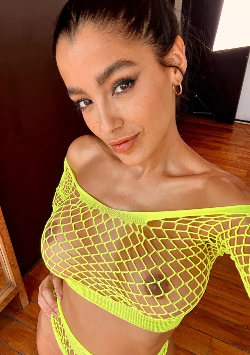 my ex didn’t really like my freckles, what do you think? by ashydeluca