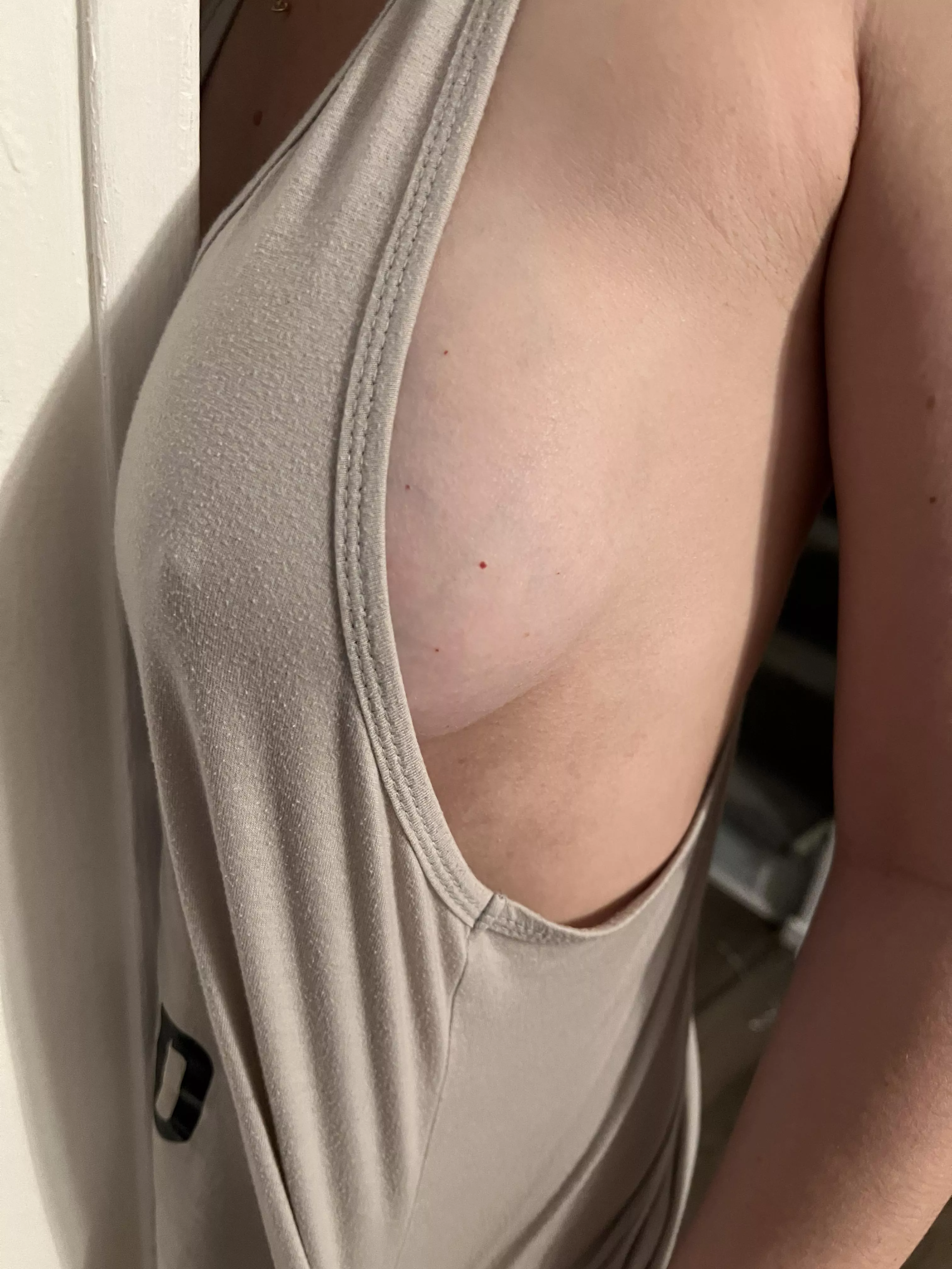 peaking around the corner for your attention. follow me into the other room posted by daisypetalsgw