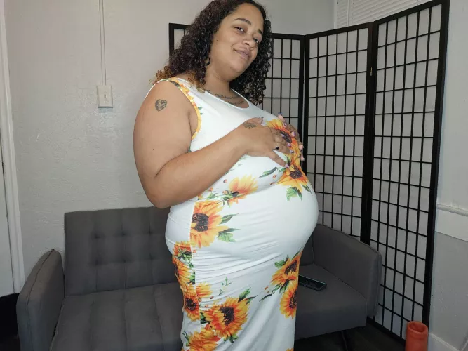 They're getting so big 😳 by kittysloot99