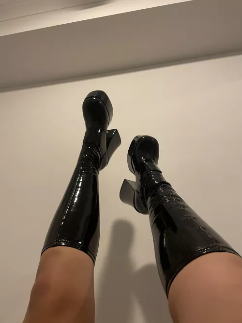 They’re so tight by GoddessGiaH